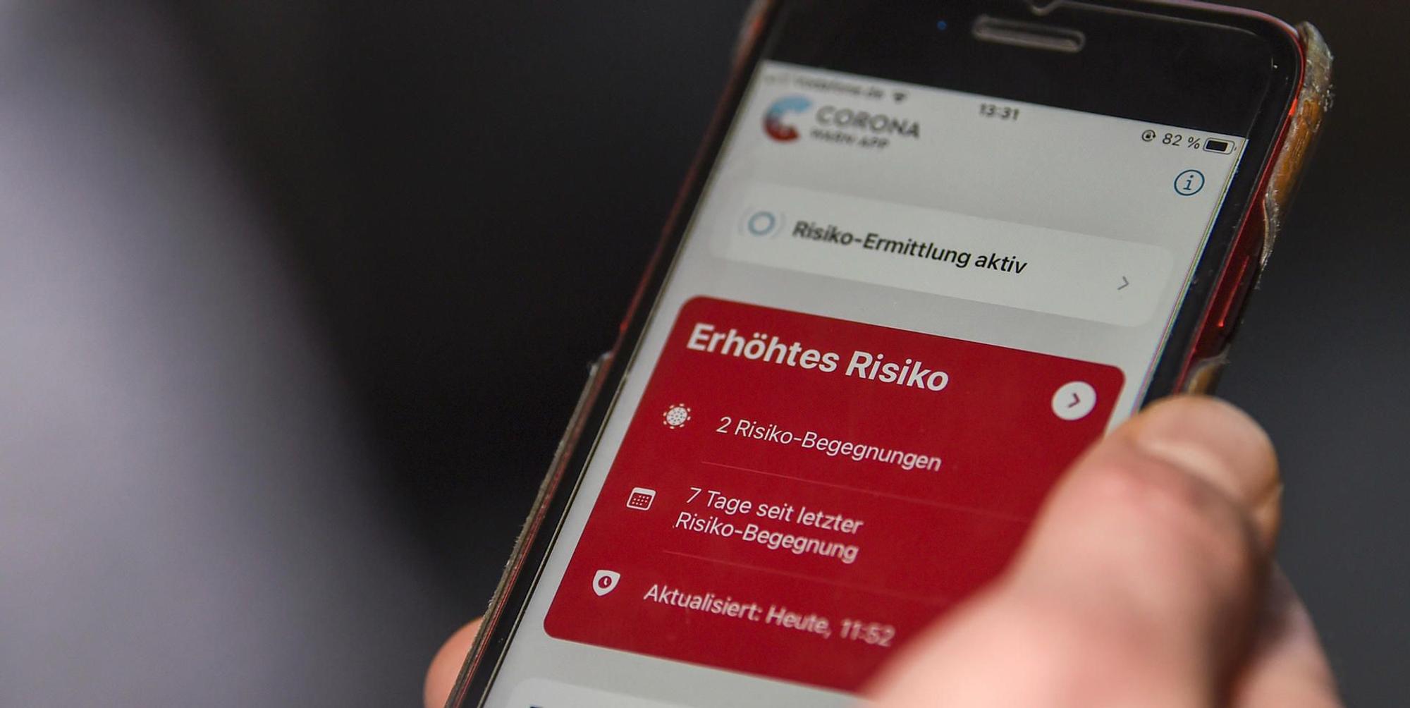 Symbolbild Corona-Warn-App rot