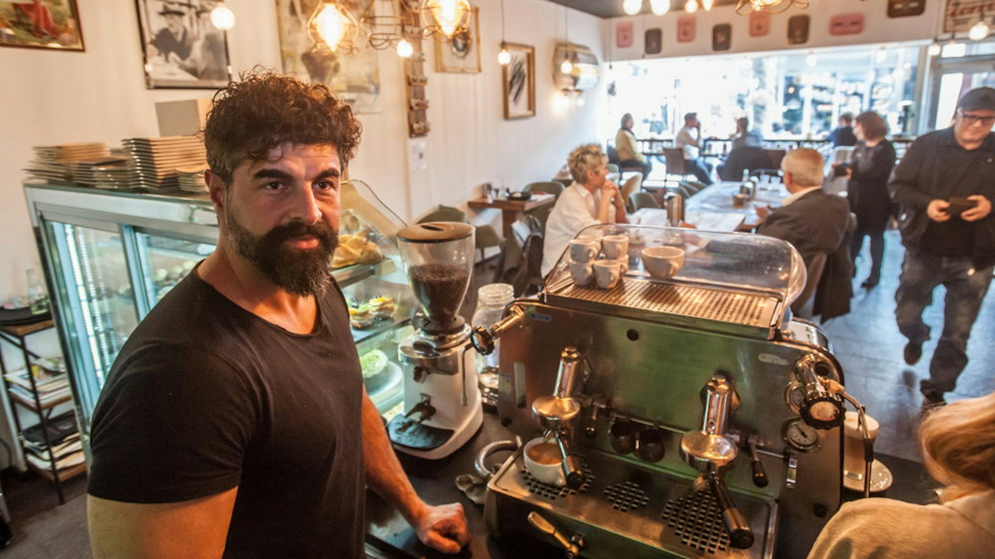 Deniz Gözen von Espresso Perfetto