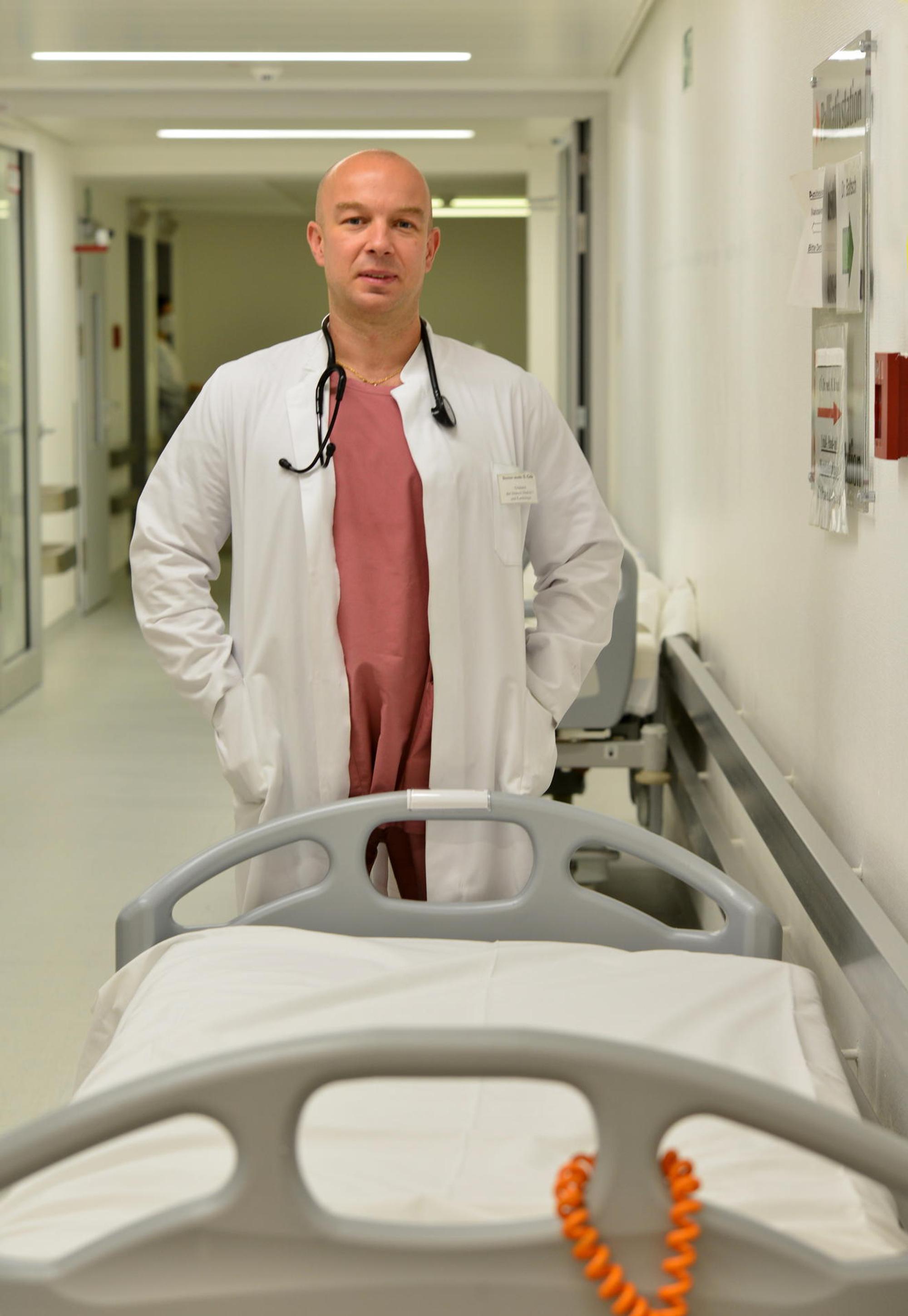 Dr. D. Goia