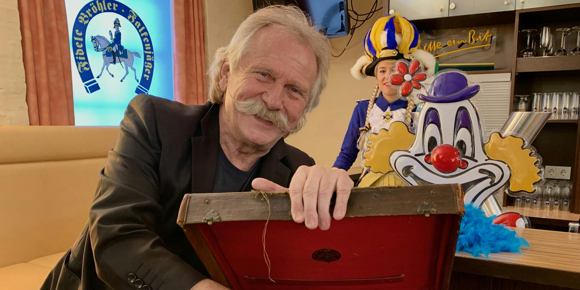 Henning Krautmacher Video