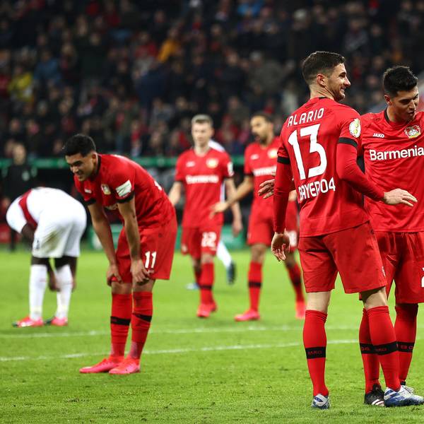 BAYER Jubel gegen Stuttgart