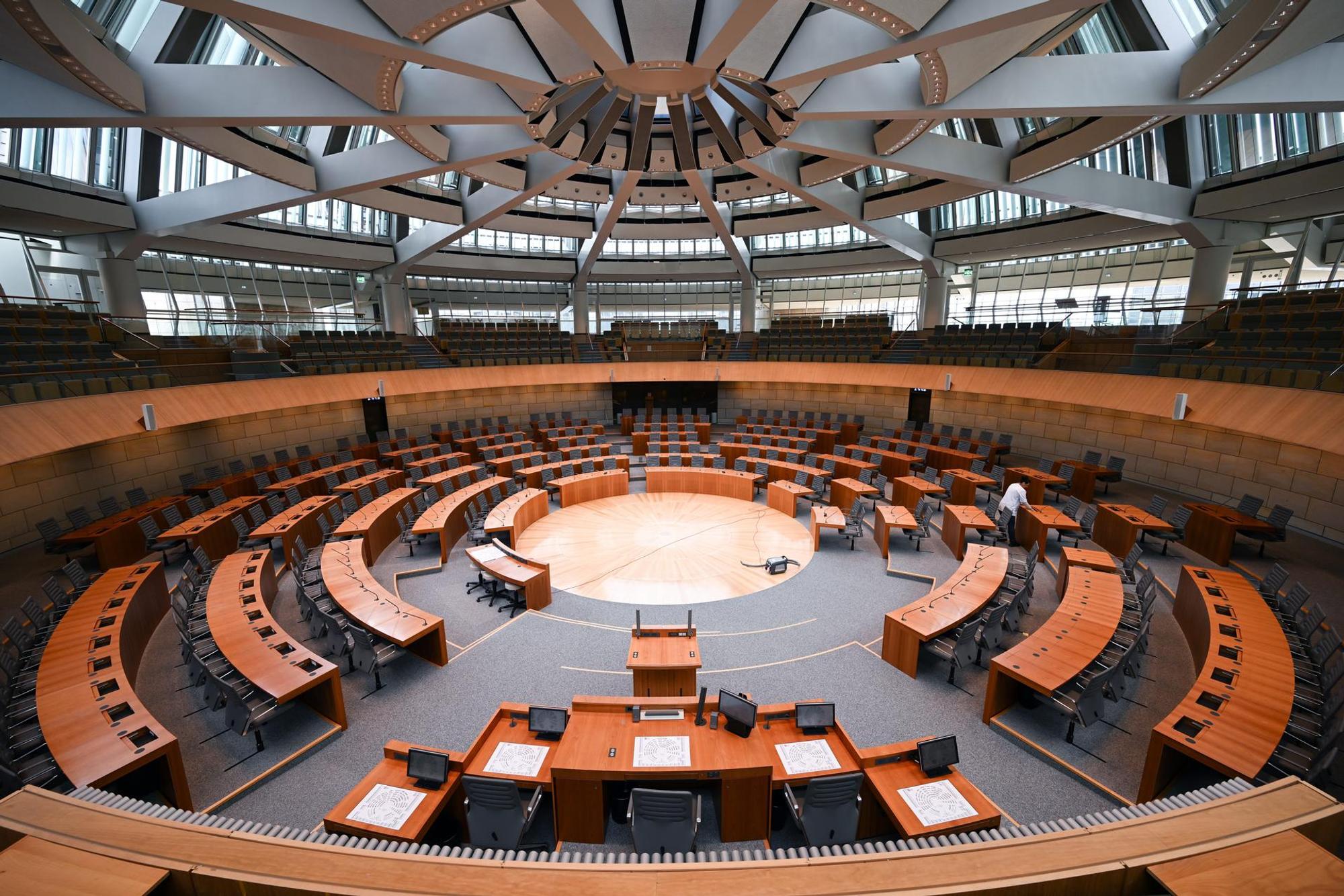 NRW Landtag leer