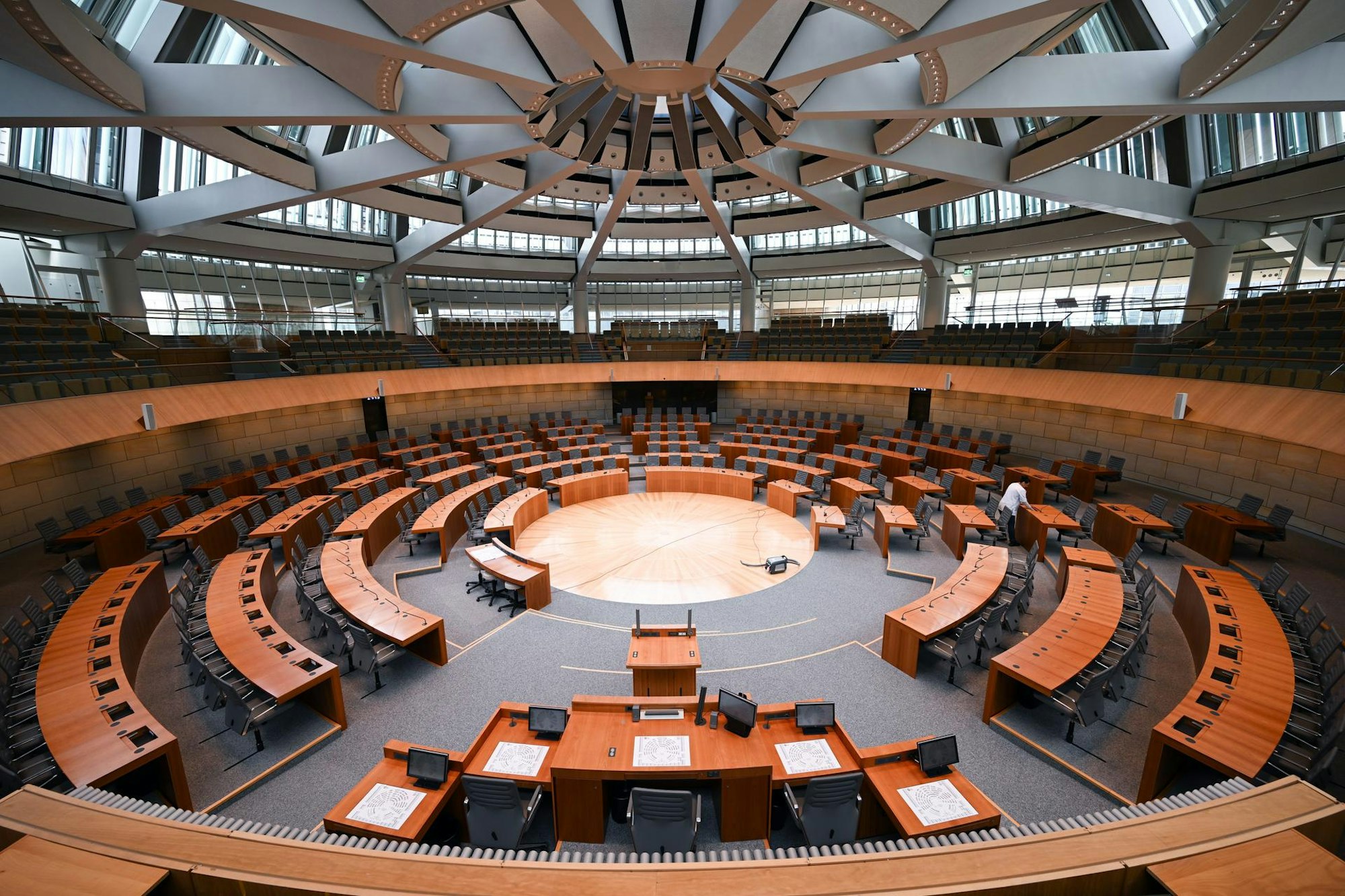 NRW Landtag leer