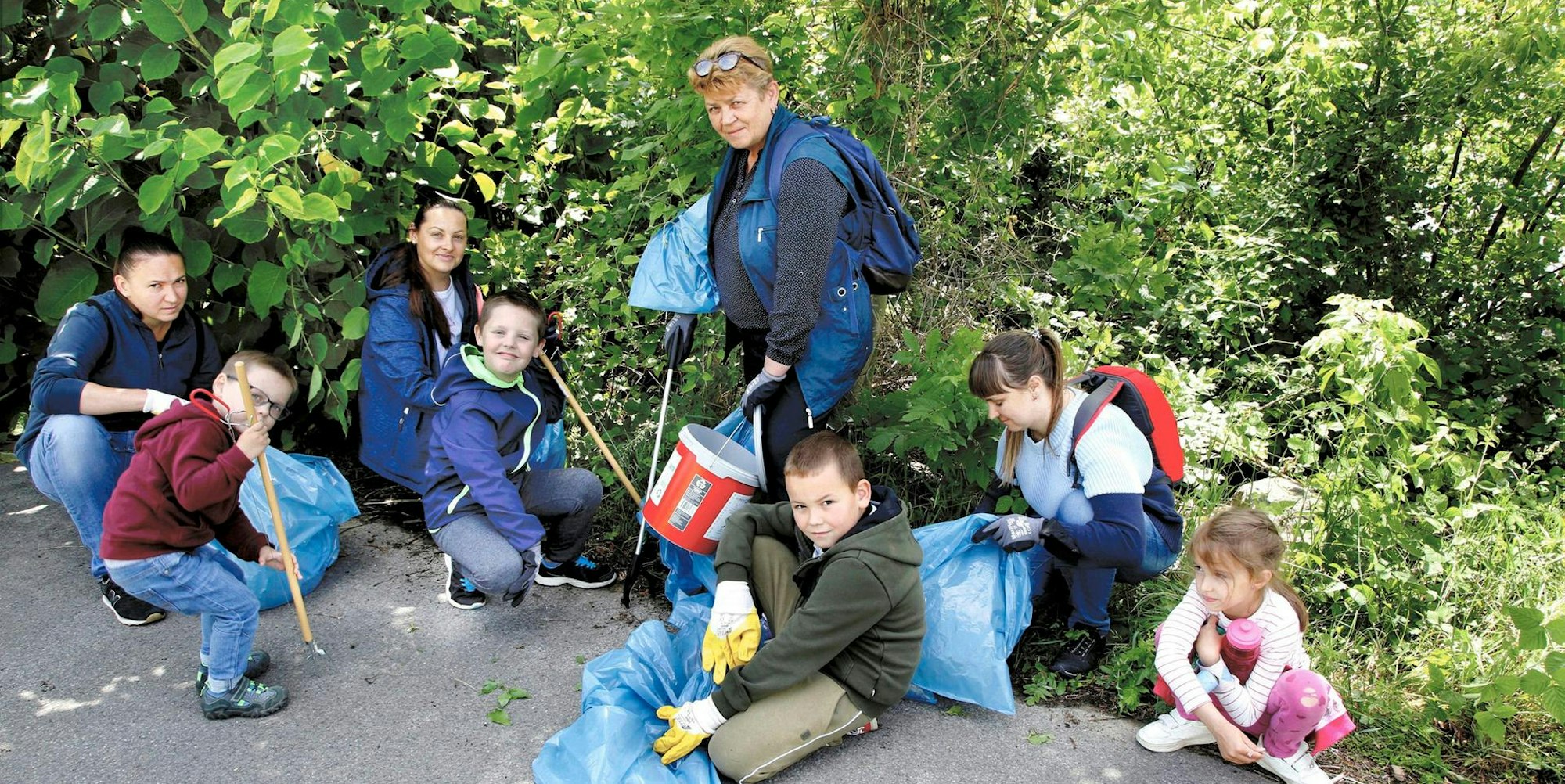 Aktion Müll sammeln Leverkusen Ukrainer