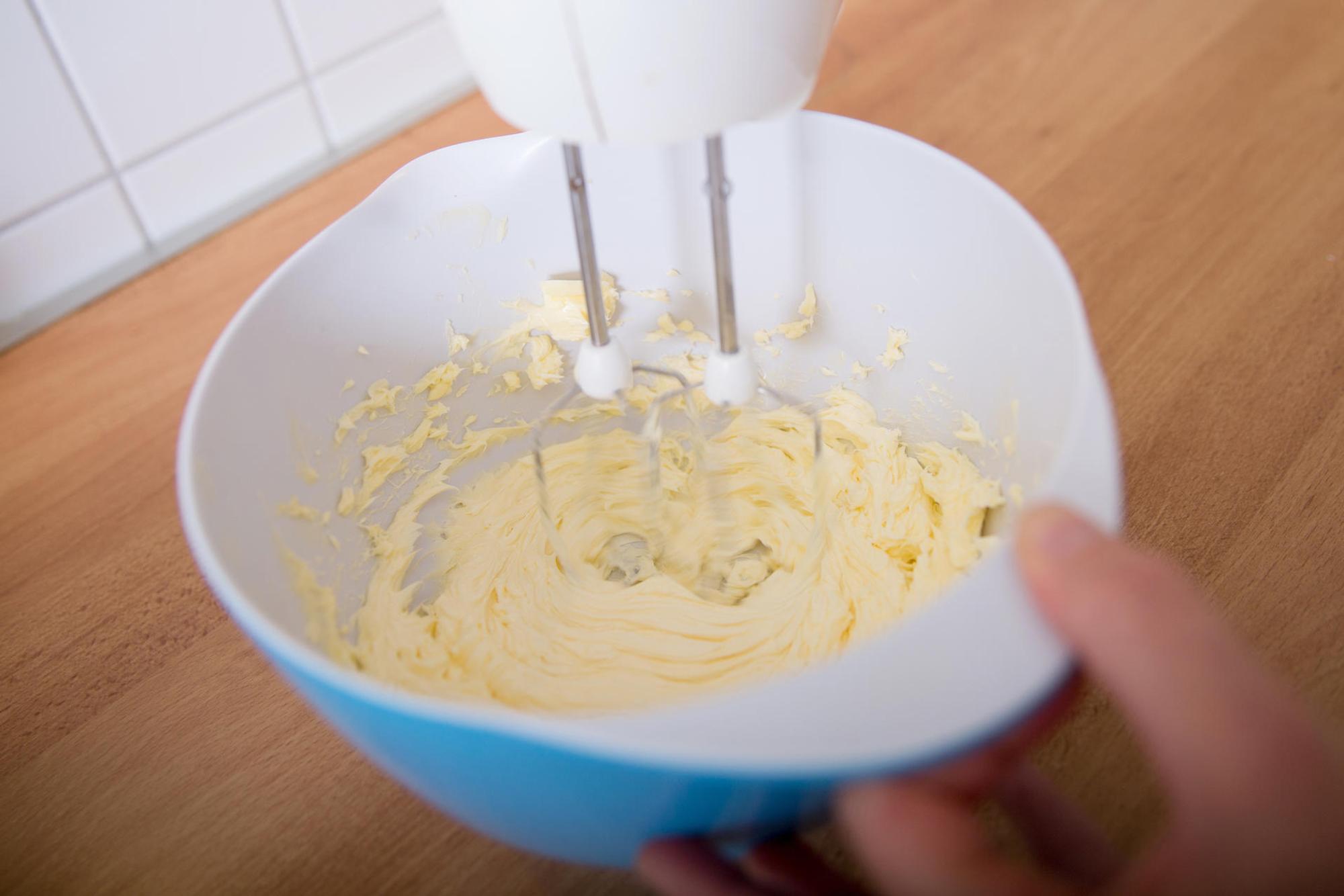 Buttercreme rühren