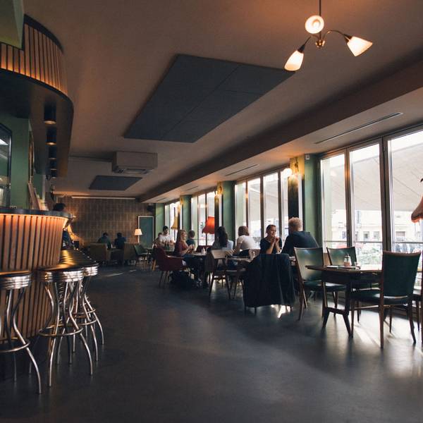 cafe-bar-wohngemeinschaft-koeln001