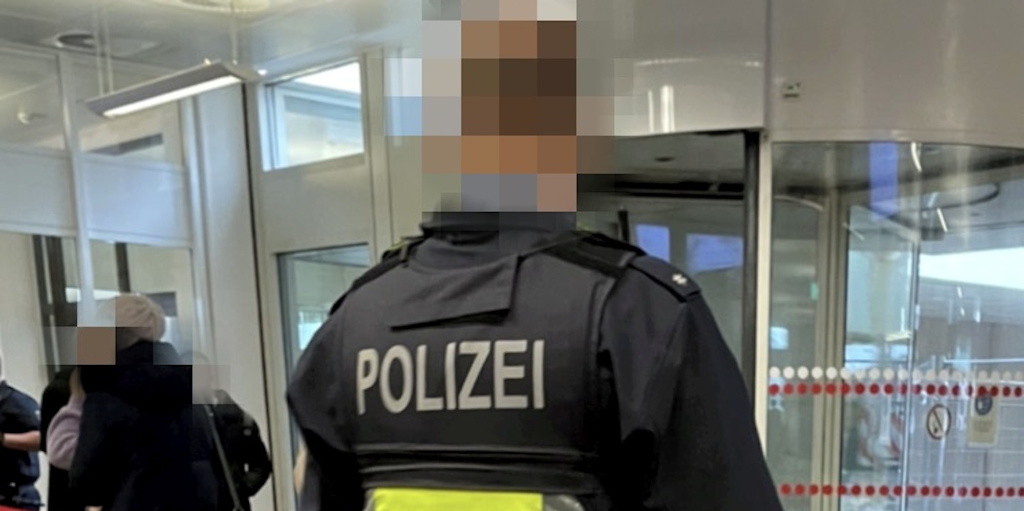 Polizist Anklage Gericht