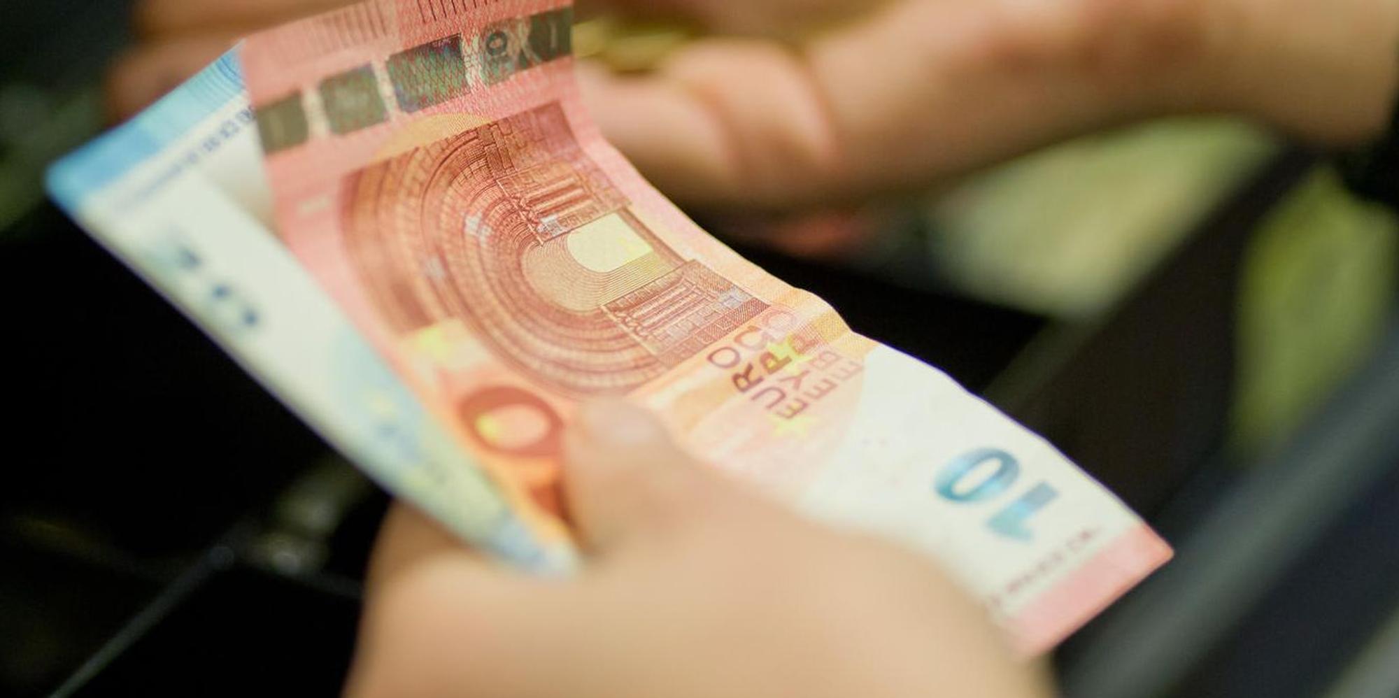 dpa Kasse Bargeld