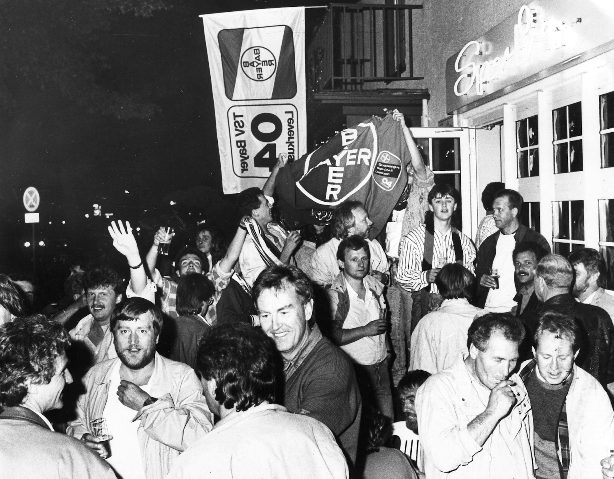 leverkusen-scan-1988_uefa_317