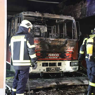 Brand Feuerwehr Hennef 2