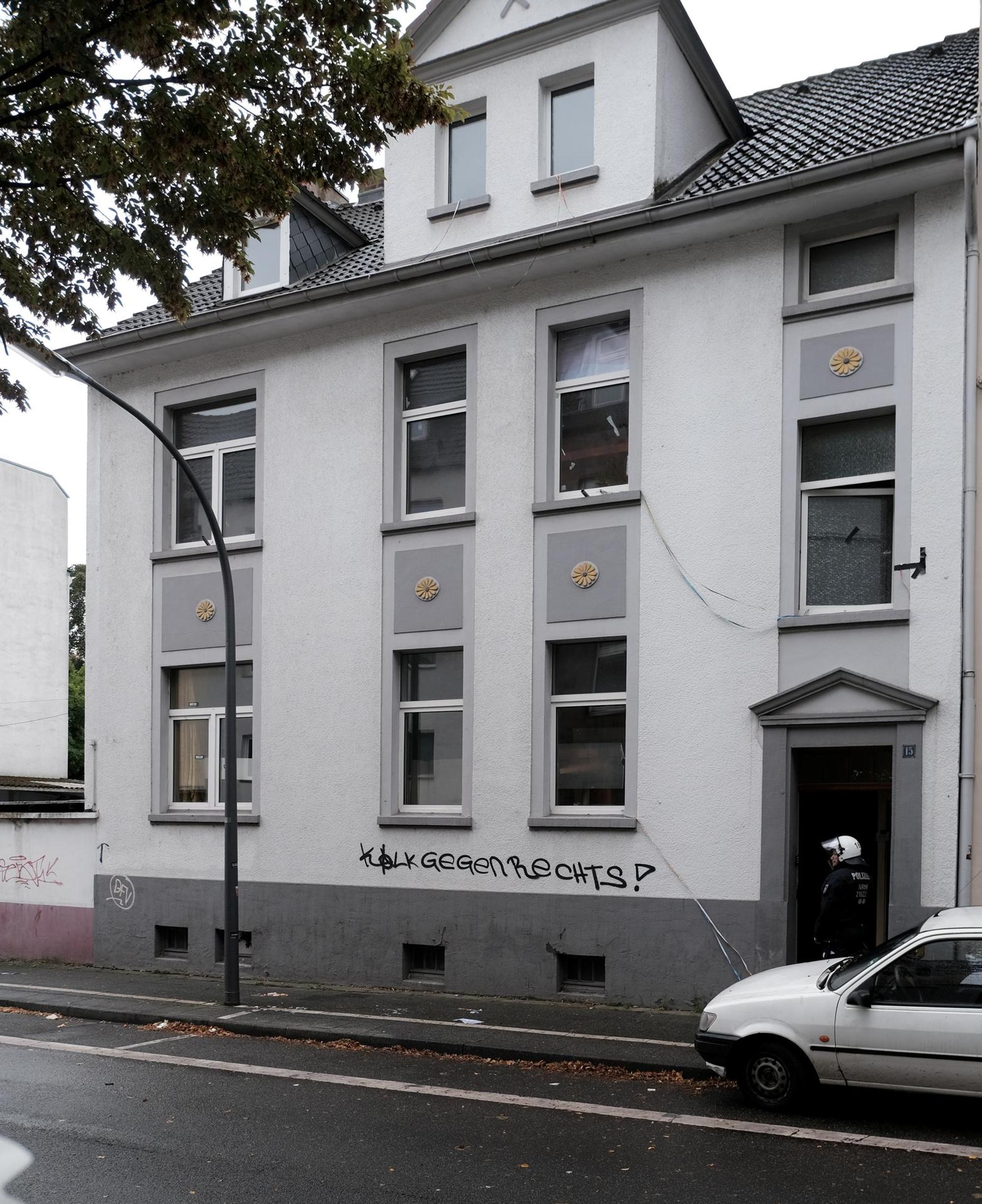 Hausbesetzer Kalk Gebäude