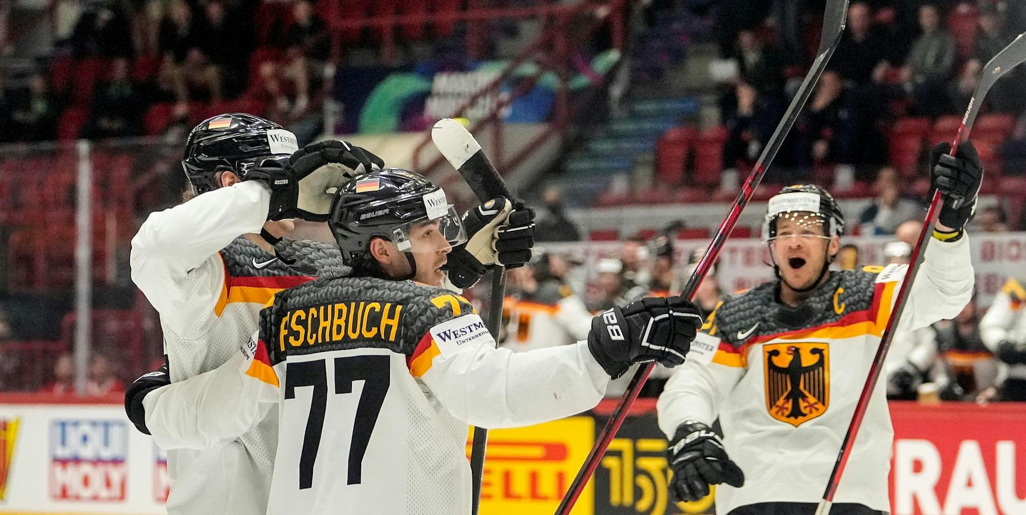 Eishockeykommibild (1)