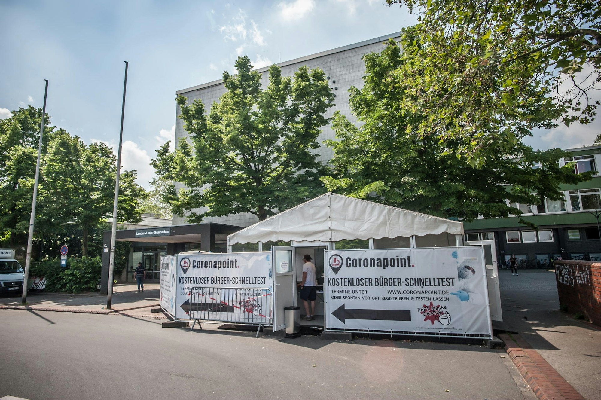 corona-test-zelt_RLE_Leverkusen11062021ALF_2554