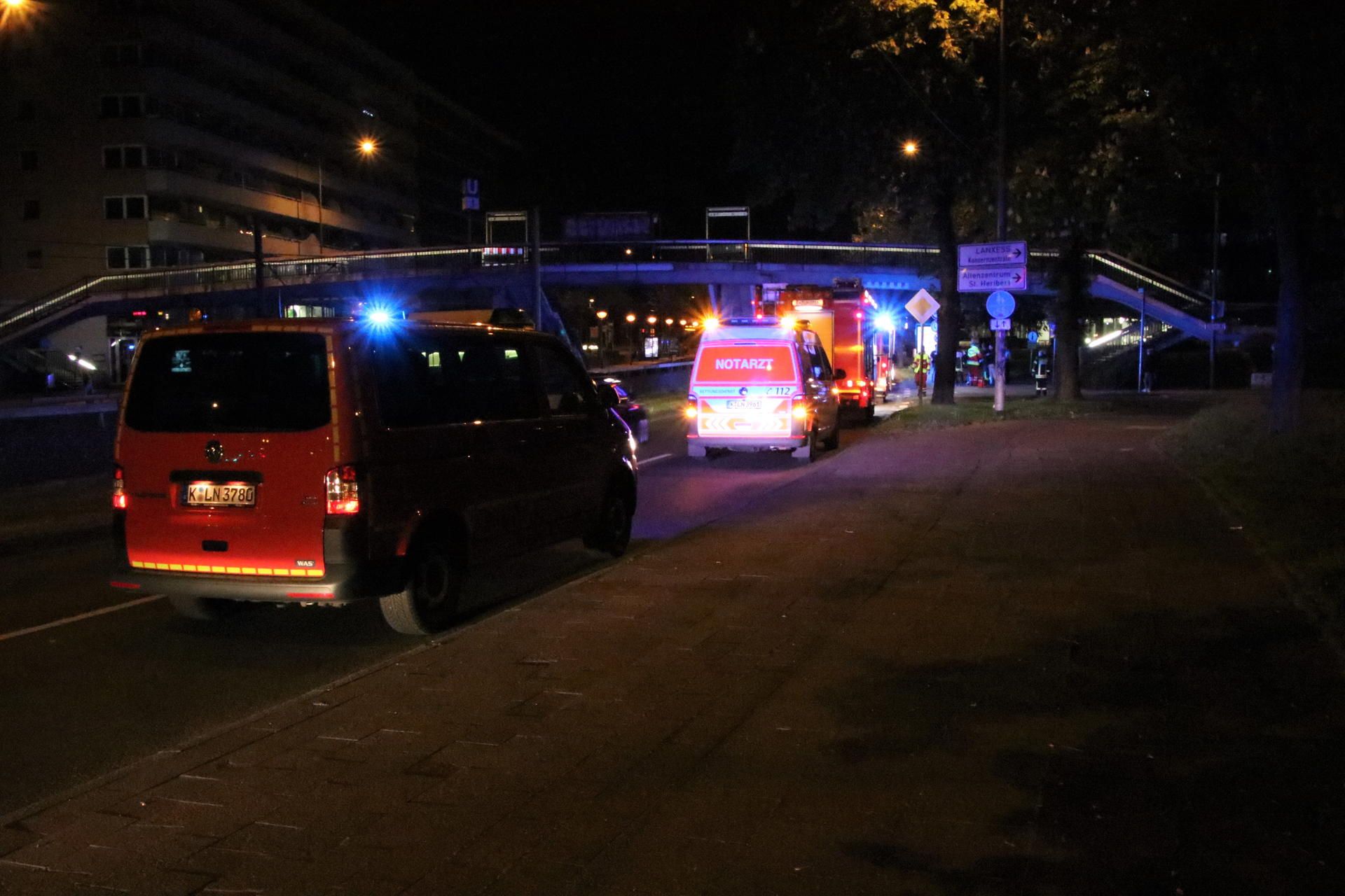Schlägerei mit Flaschen am Rheinboulevard