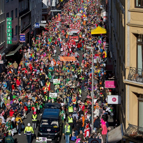 Ehrenfeld Dienstagsumzug