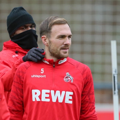 885CA2F9-6CC5-4F0E-BF54-9E2C97E20391