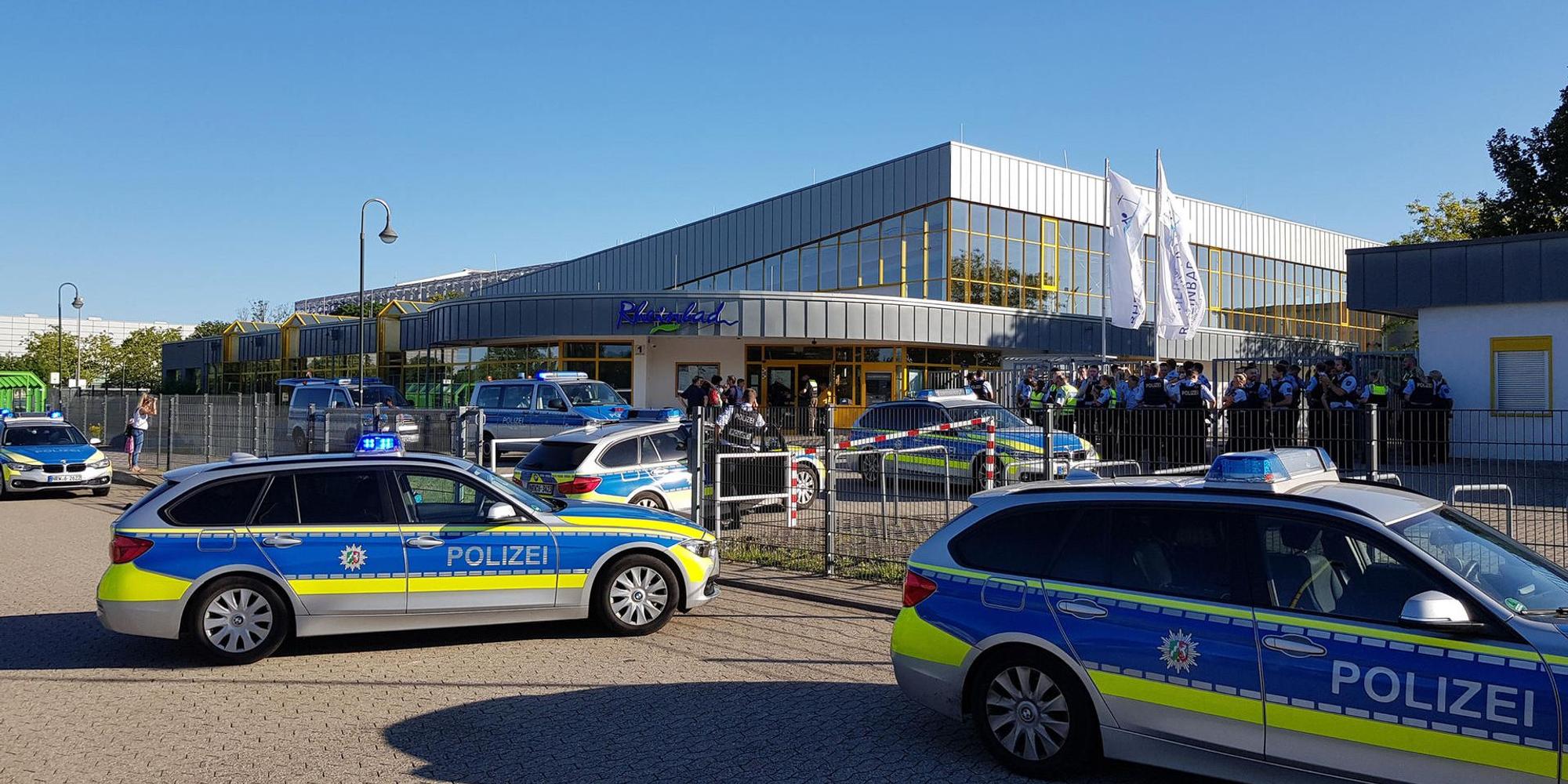 Rheinbad Polizeieinsatz