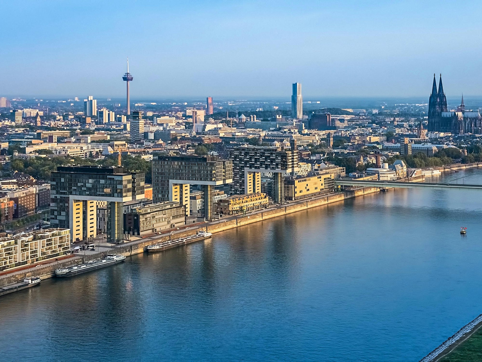 Kranhäuser aus der Luft - c Jens Willebrand 2013