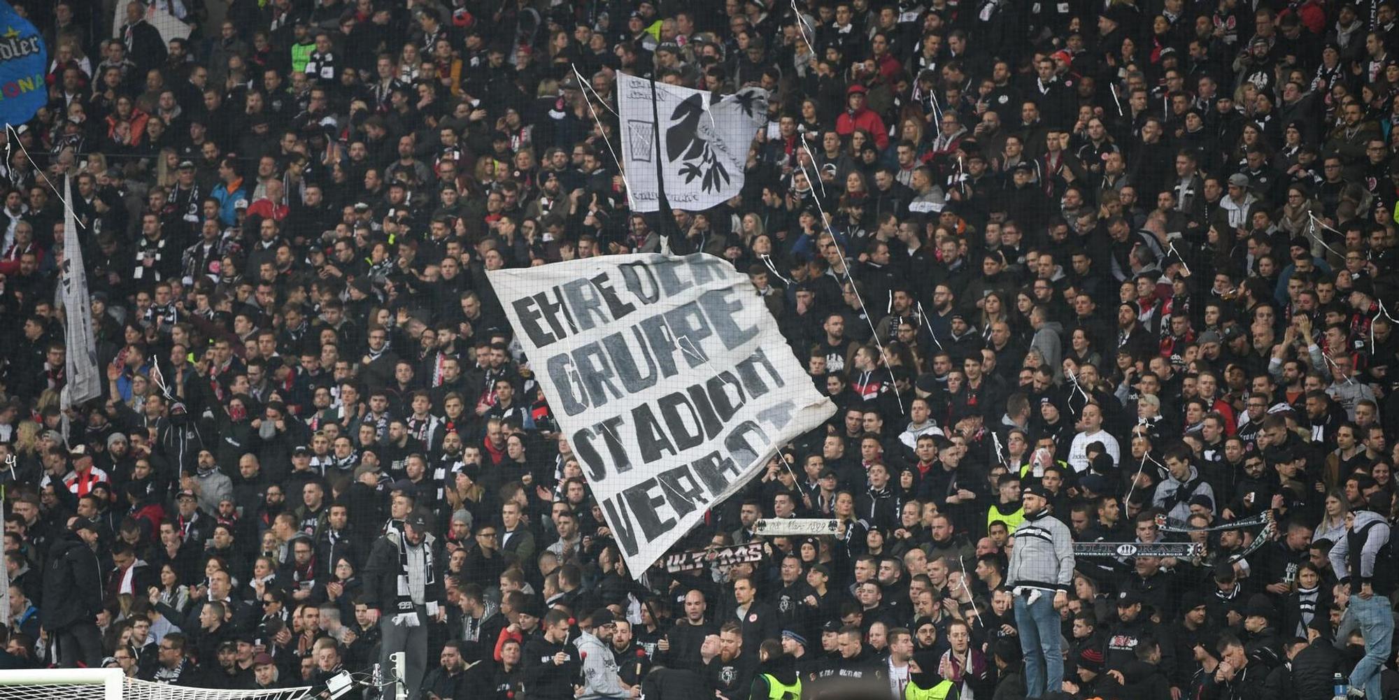Eintracht Frankfurt Schachtjor