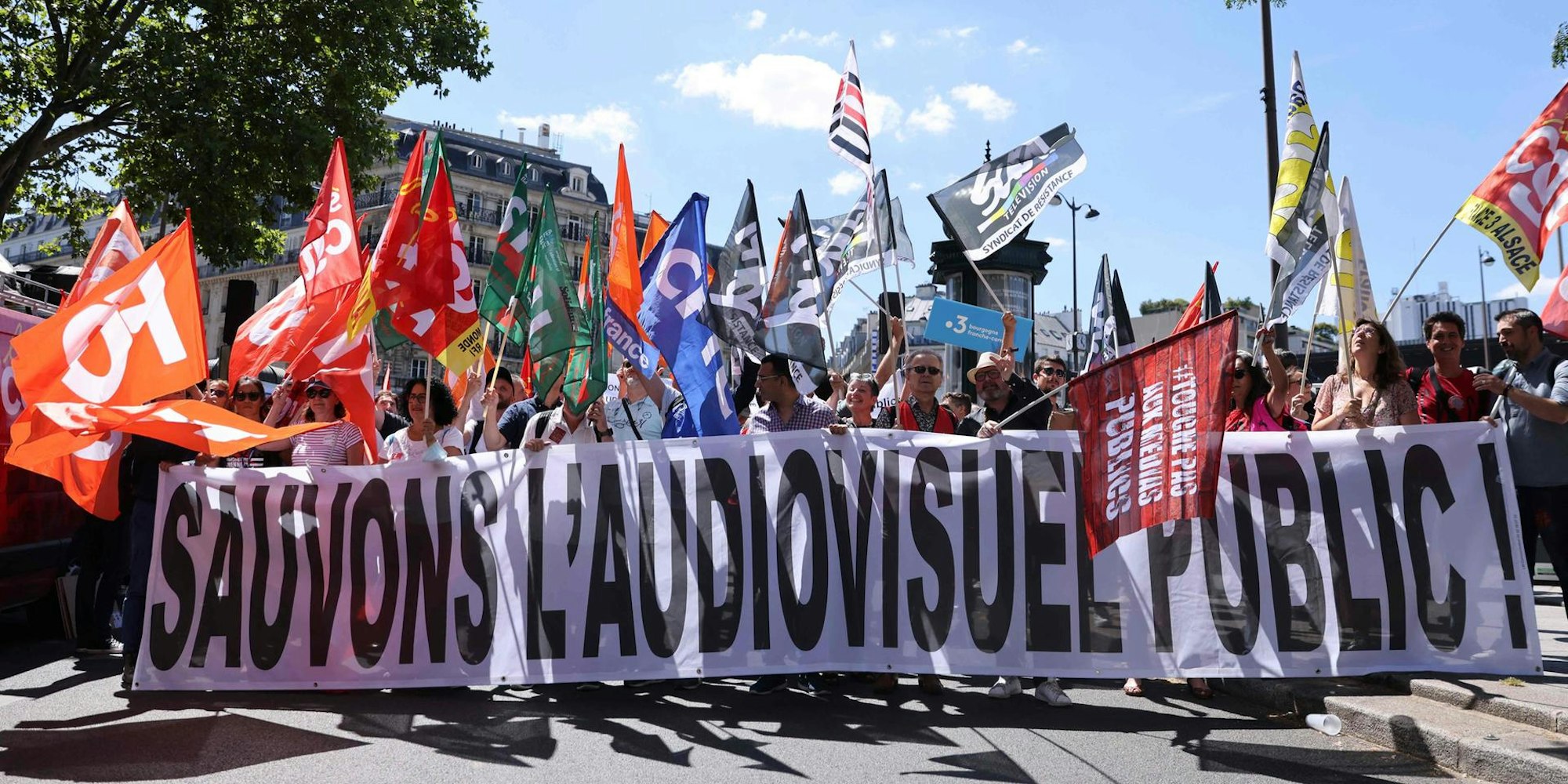 Proteste_in_Frankreich_Rundfunkgebühren