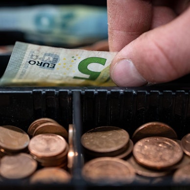 Inflation Symbol 321