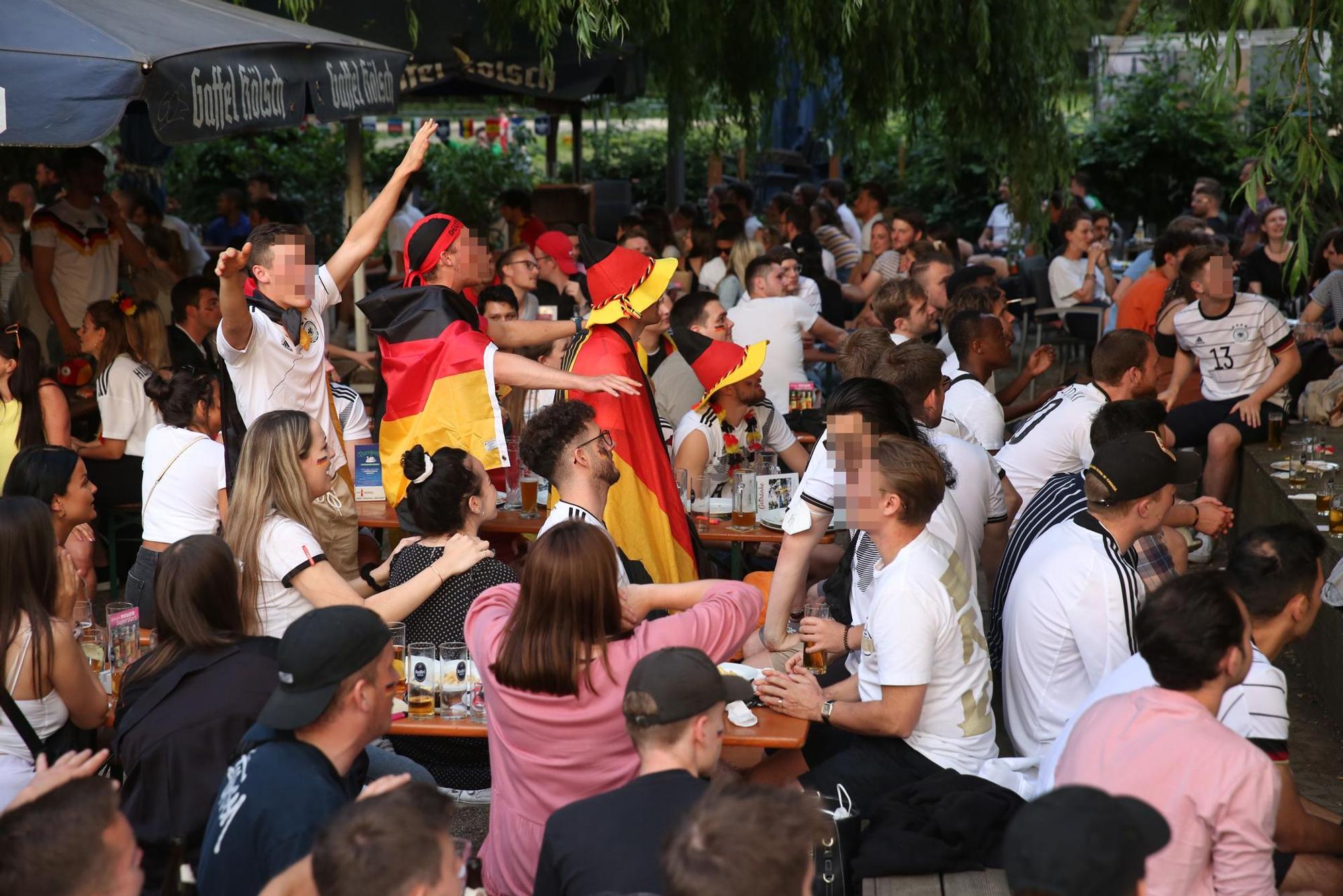 Aachner Weiher Biergarten 2 Baus