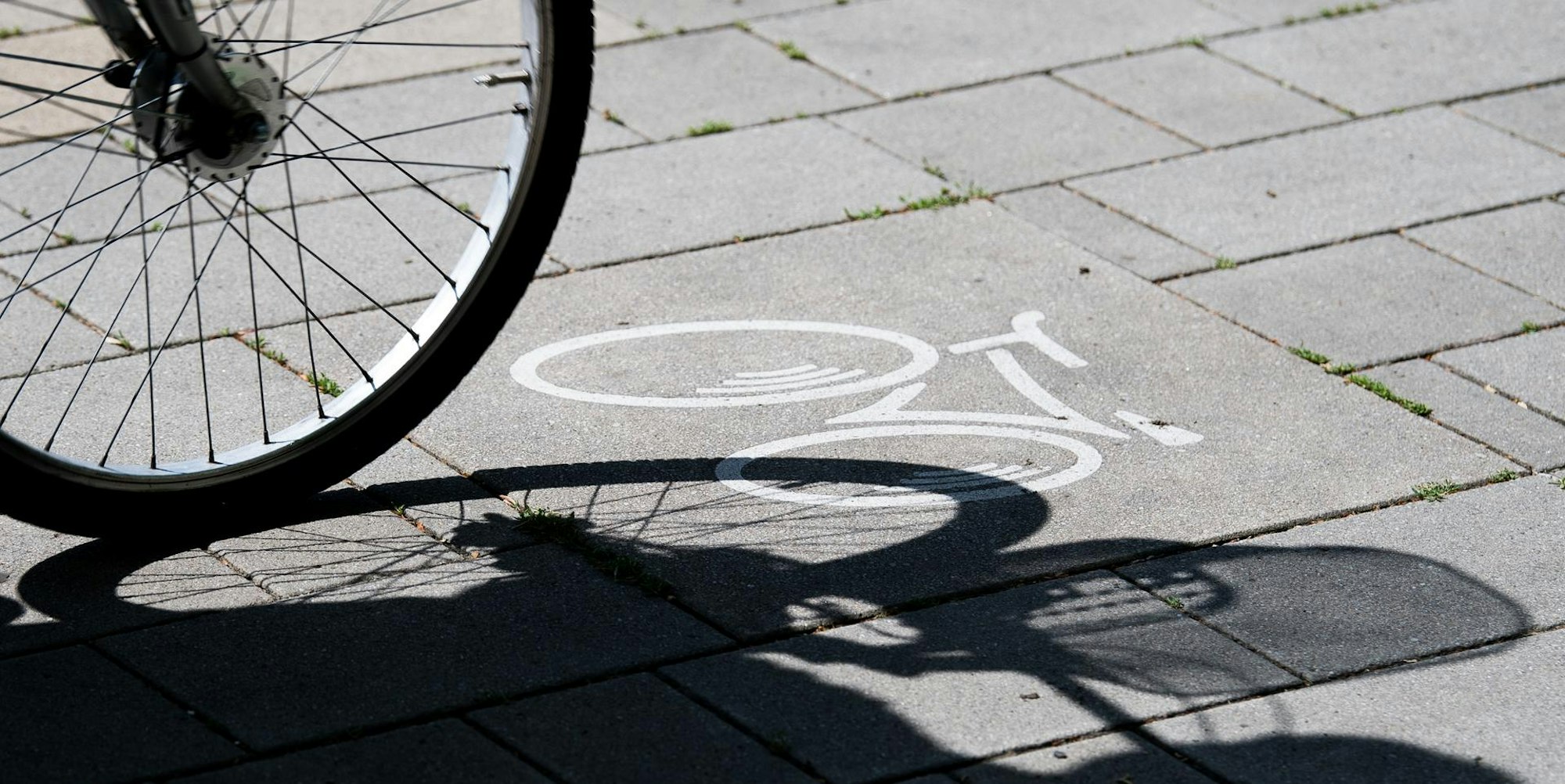 Fahrrad Symbol dpa