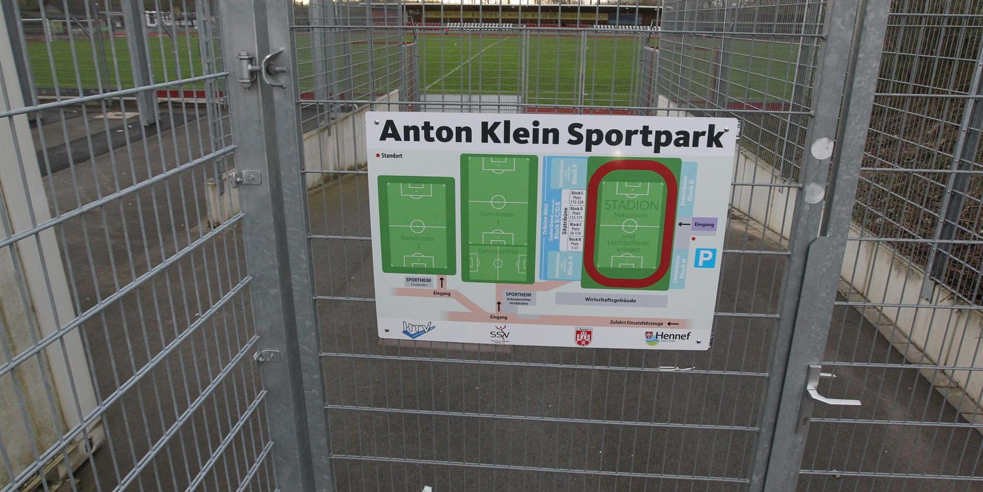 Gesperrter_Sportplatz