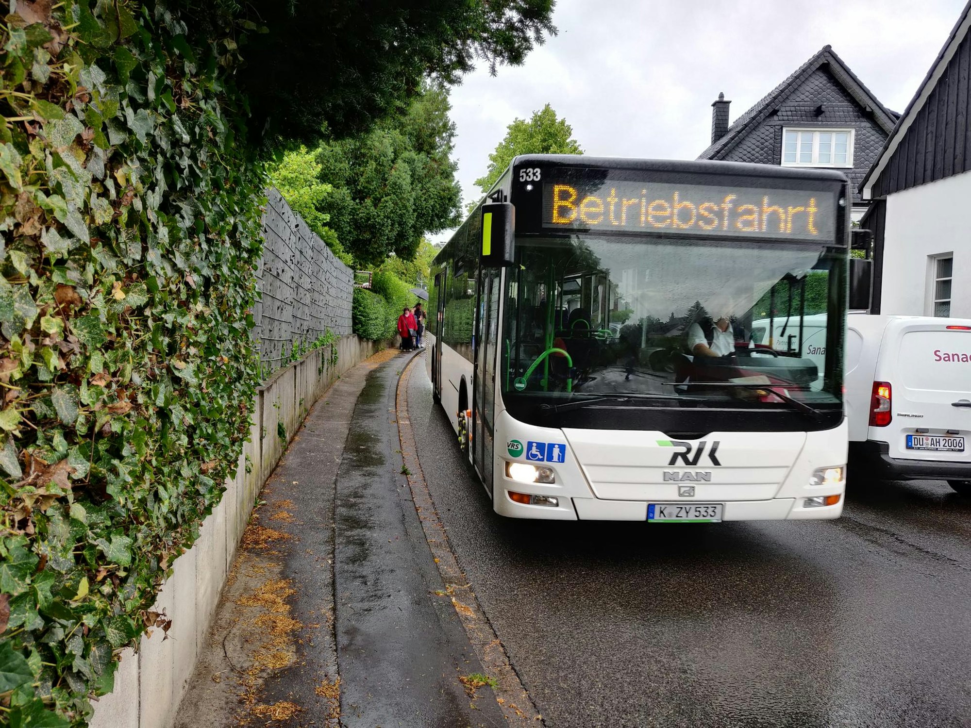 Stadtrundgang Witzhelden Gehweg