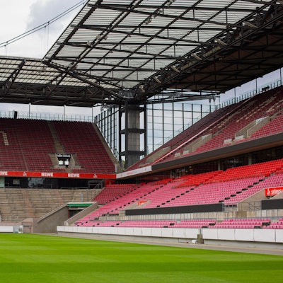 RheinEnergieStadion_Leer__2