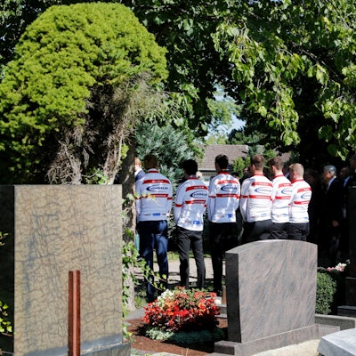 Beerdigung Rennradfahrer