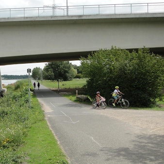 Bewegungsparcours Fühlinger See  (1)