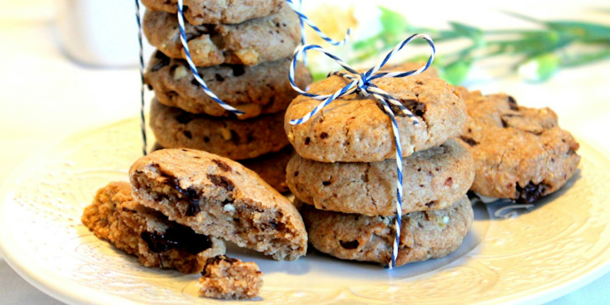 chocolate-chip-cookies