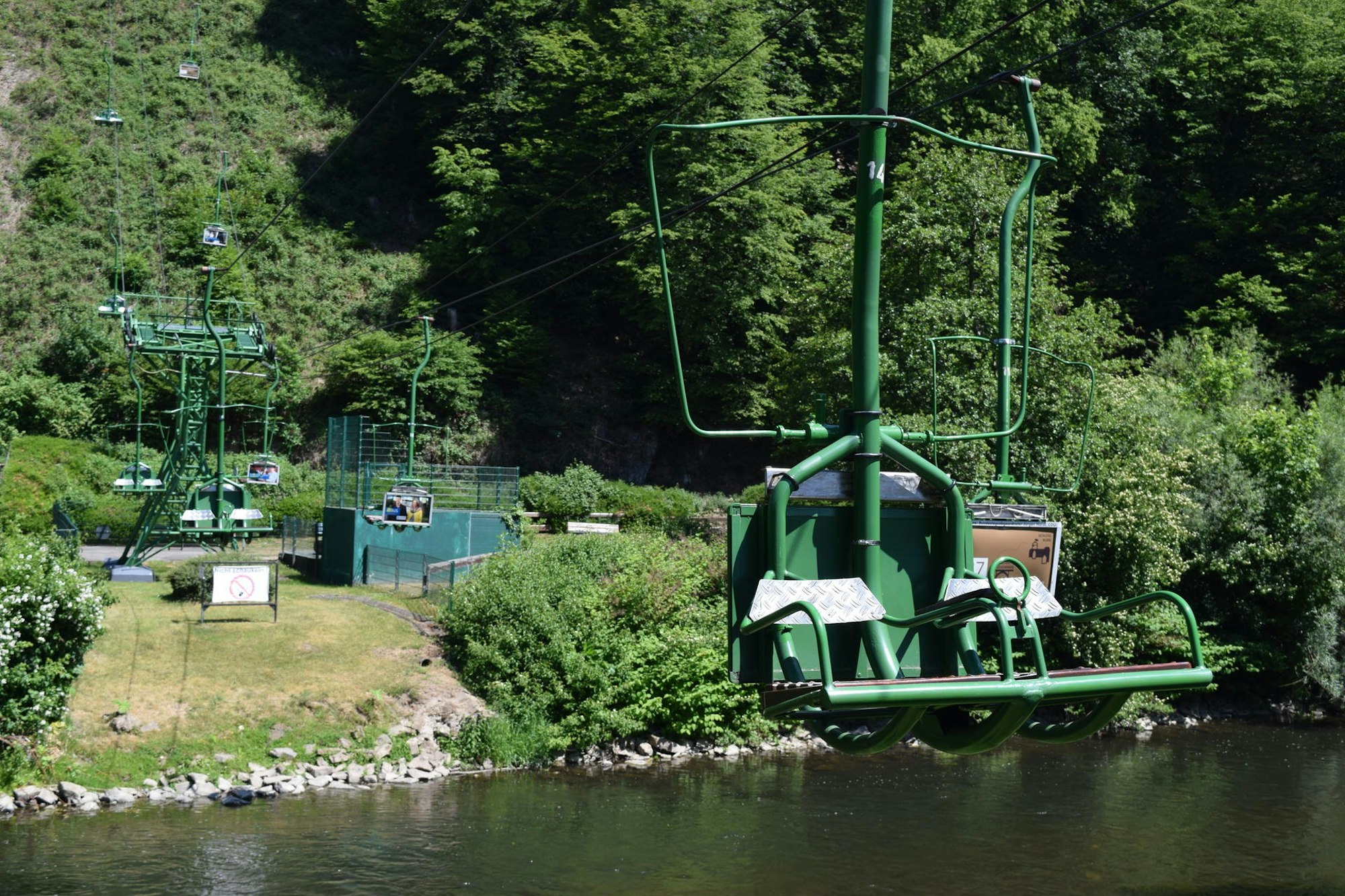 sommerserie wupper Bild 3 - Seilbahn Burg