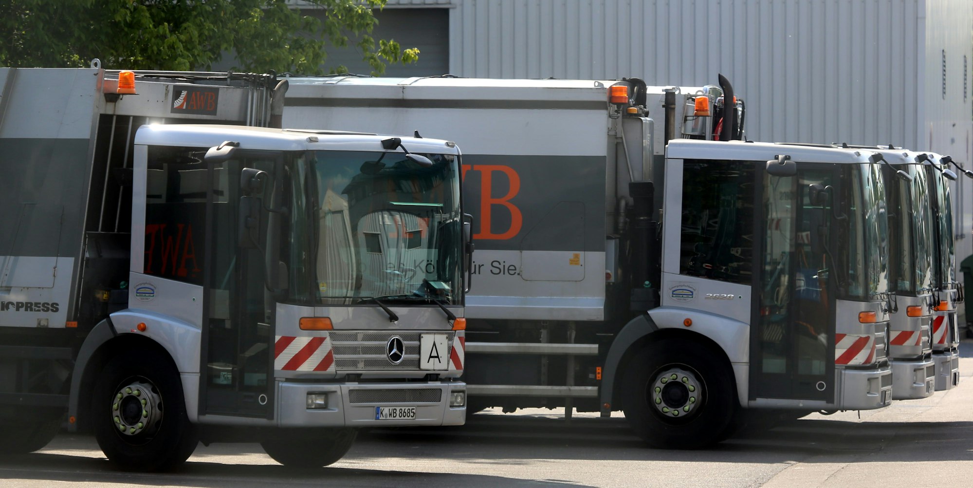 MDS-KSTA-2013-06-10-8477319.71-55389722