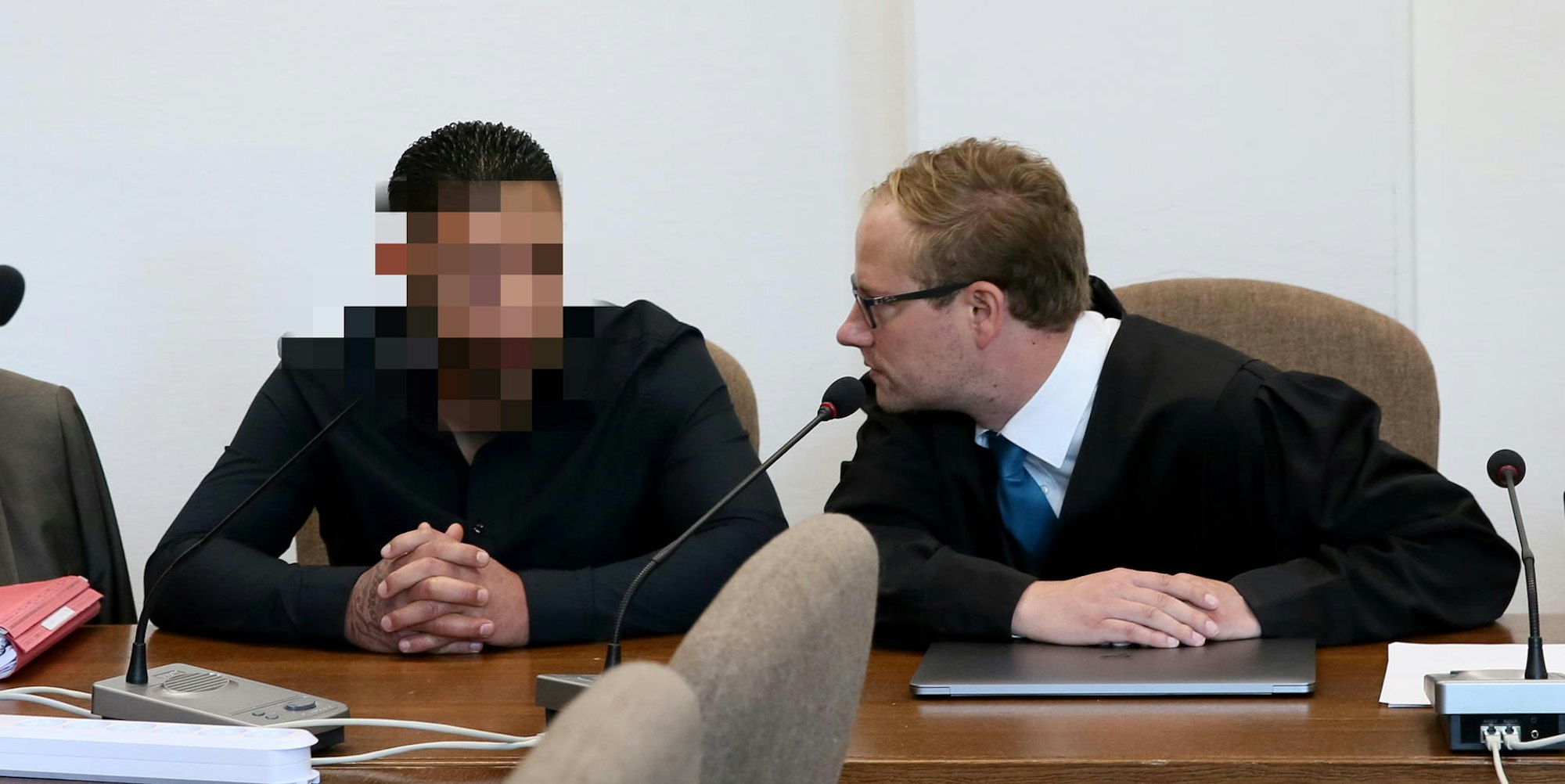 angeklagter_Gericht Messerstecher_06