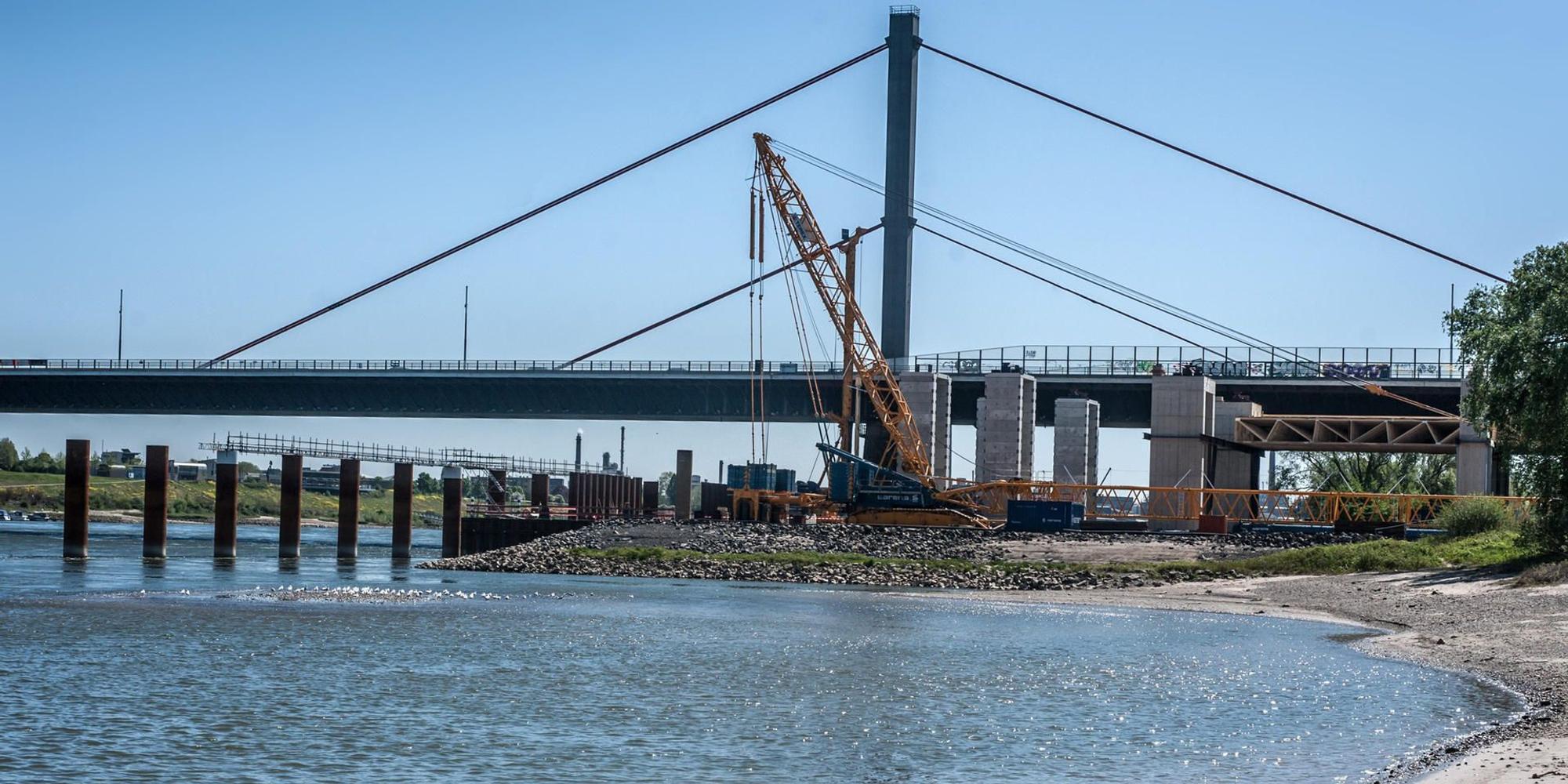 Rheinbrücke Leverkusen KRIEGER