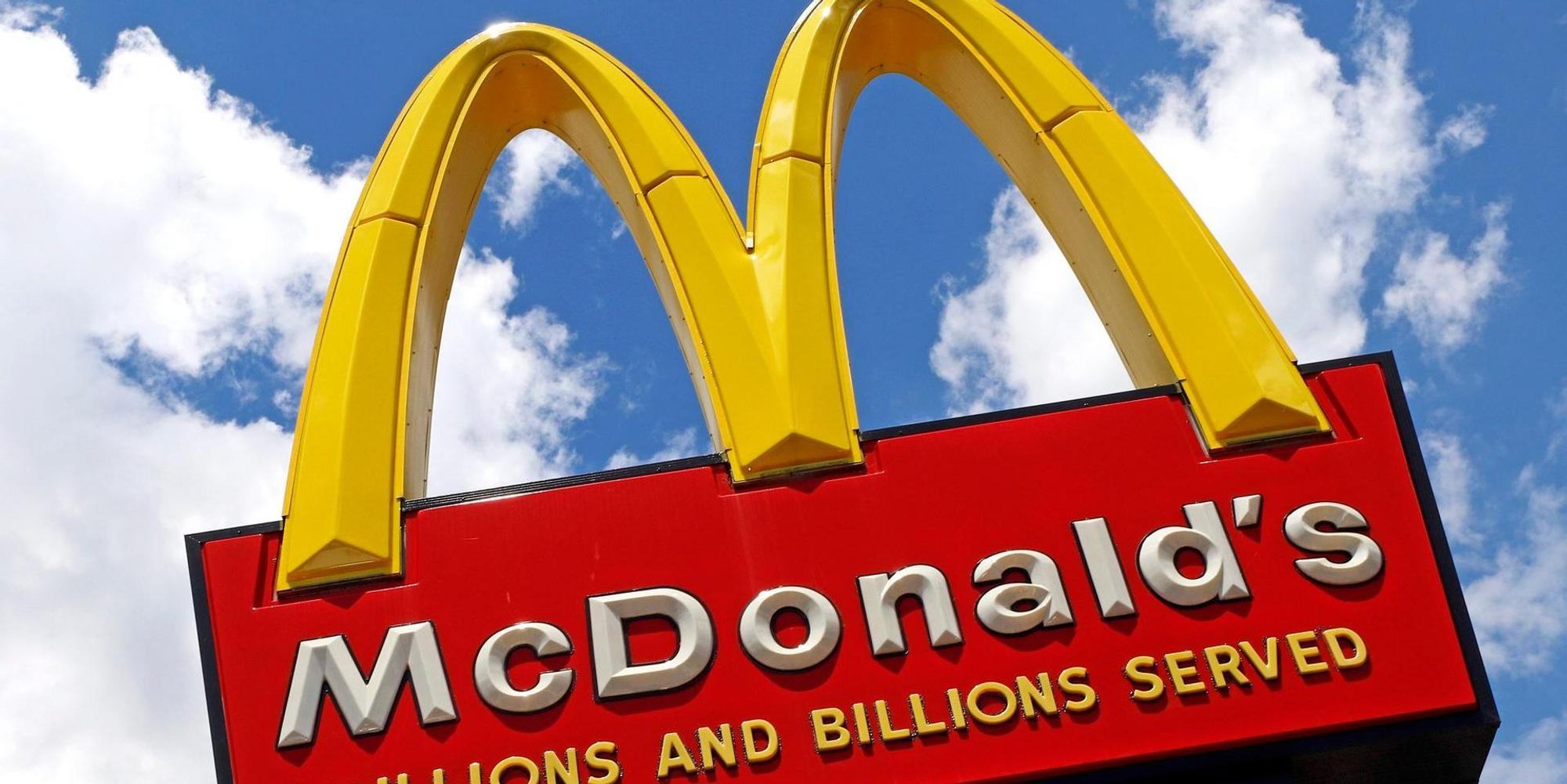 Schießerei vor McDonalds 020822