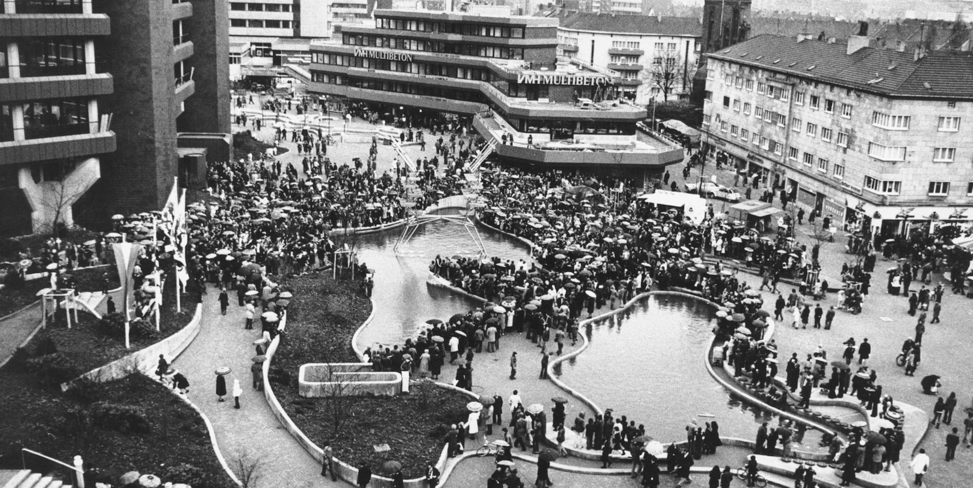 Eröffnung neues Rathaus 1977_Stadtarchiv_6060.101