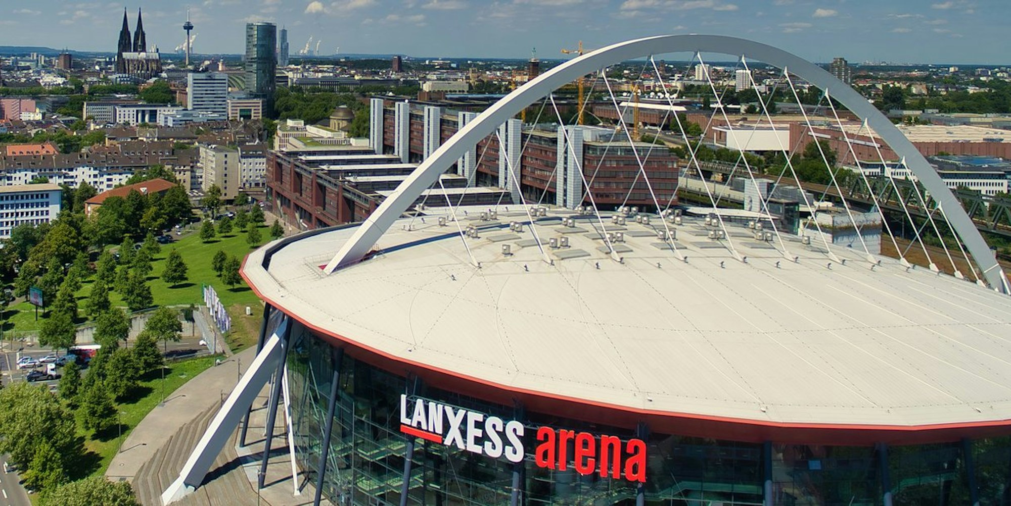 csm_lanzess_arena_foto_volker_dennebier__2__1e3a3390f8