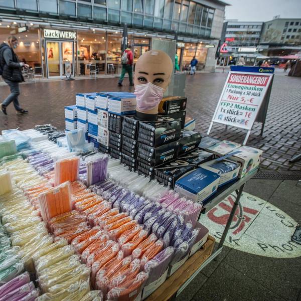 Masken Leverkusen Symbolbild Corona