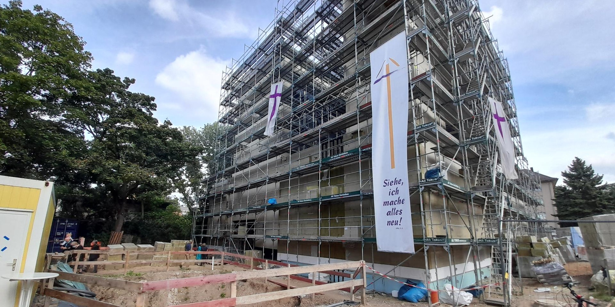 bes-grundstein-erloeserkirche05