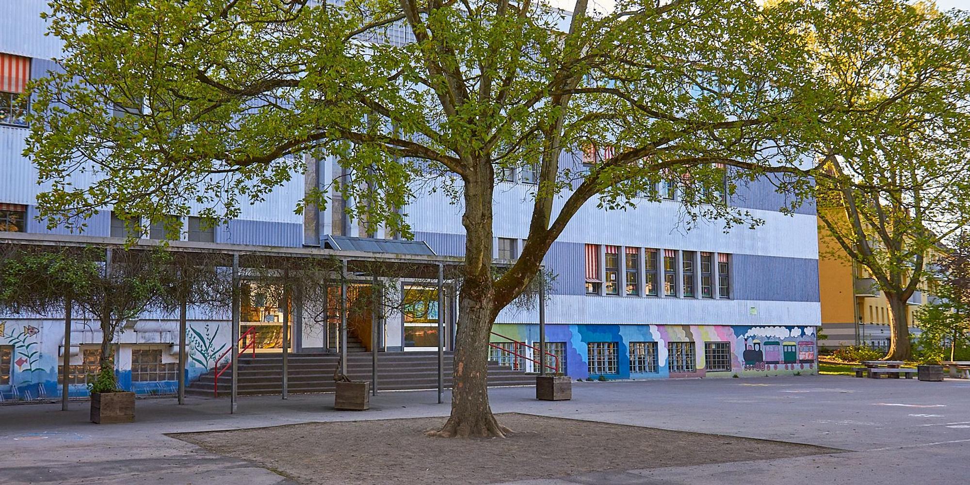Schule232323