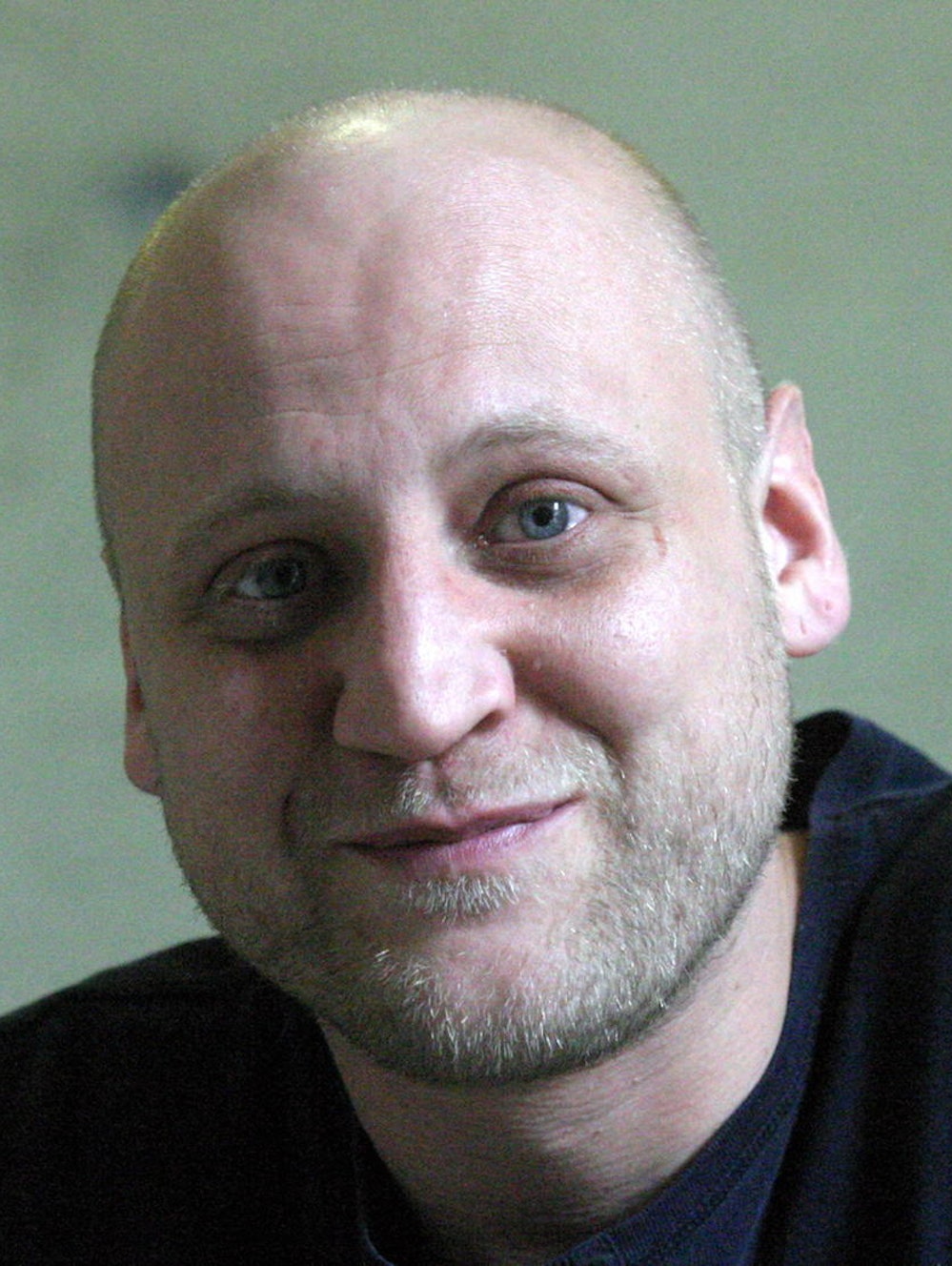 MDS-KSTA-2006-02-01-parth_christian1