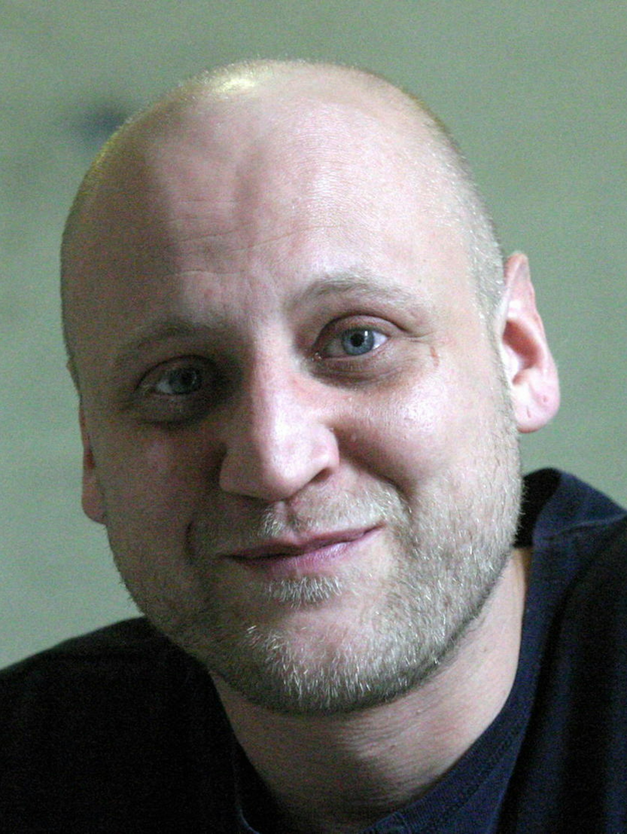 MDS-KSTA-2006-02-01-parth_christian1