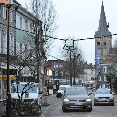WU_hauptstrasse-burscheid