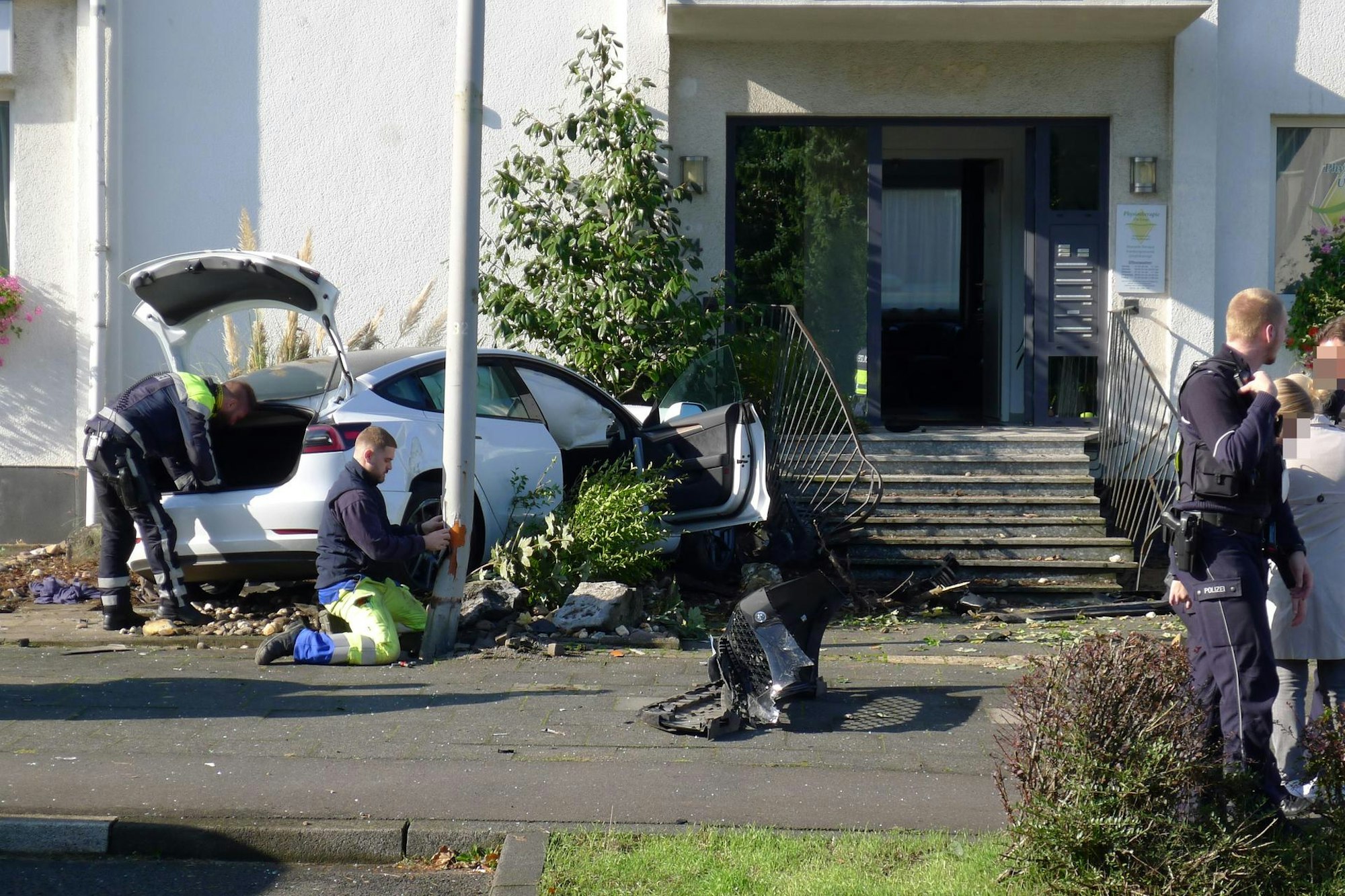 unfall-bensberger-str_rar_rle_09292022P1020705