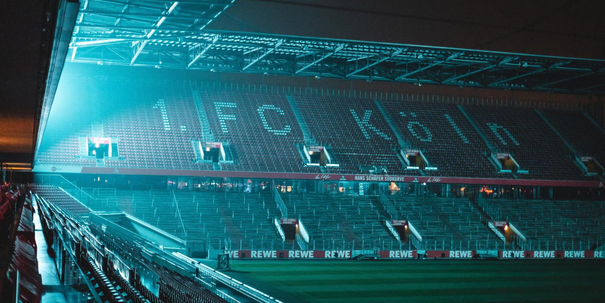 RheinEnergieStadion_Leer__4