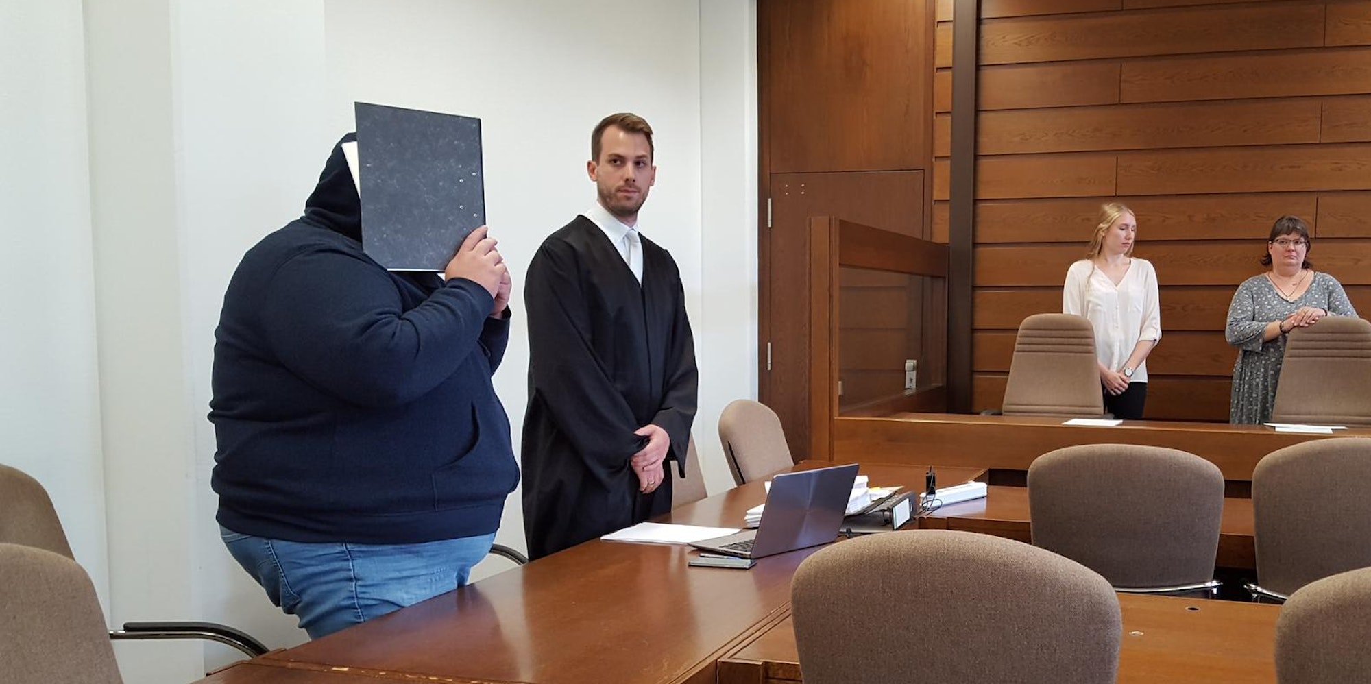 Gericht Leichlingen Missbrauch