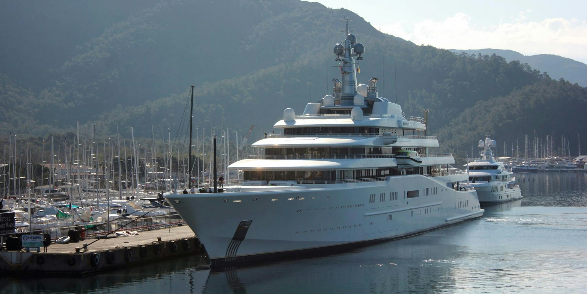 Eclipse Jacht ap 240322